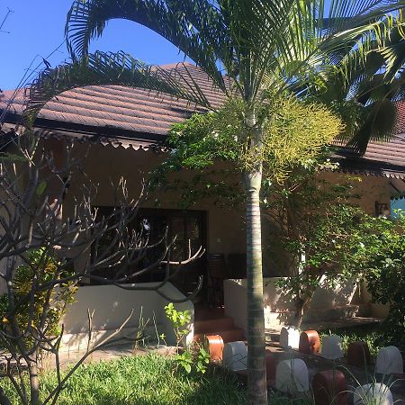 פאג'ה Arabian Nights Hotel מראה חיצוני תמונה
