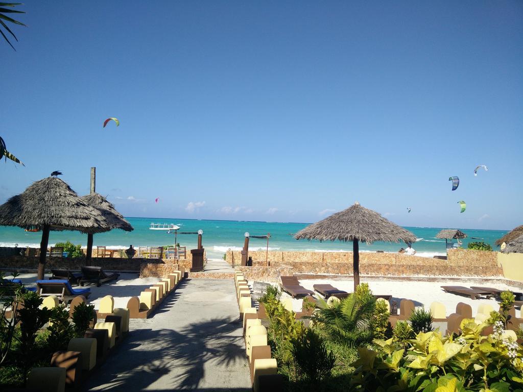 פאג'ה Arabian Nights Hotel מראה חיצוני תמונה